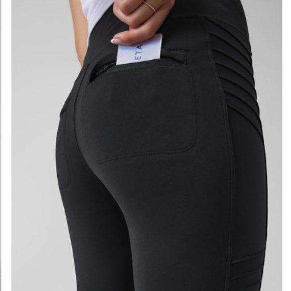 New with tags Athleta Delancey Moto Tight Color: Black SMALL Pocket legging - Picture 3 of 8